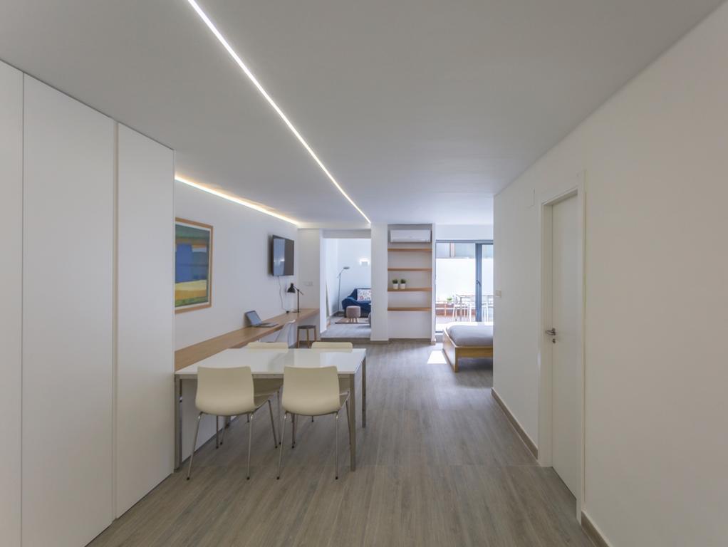 Appartement Austria 4 à Valence Extérieur photo