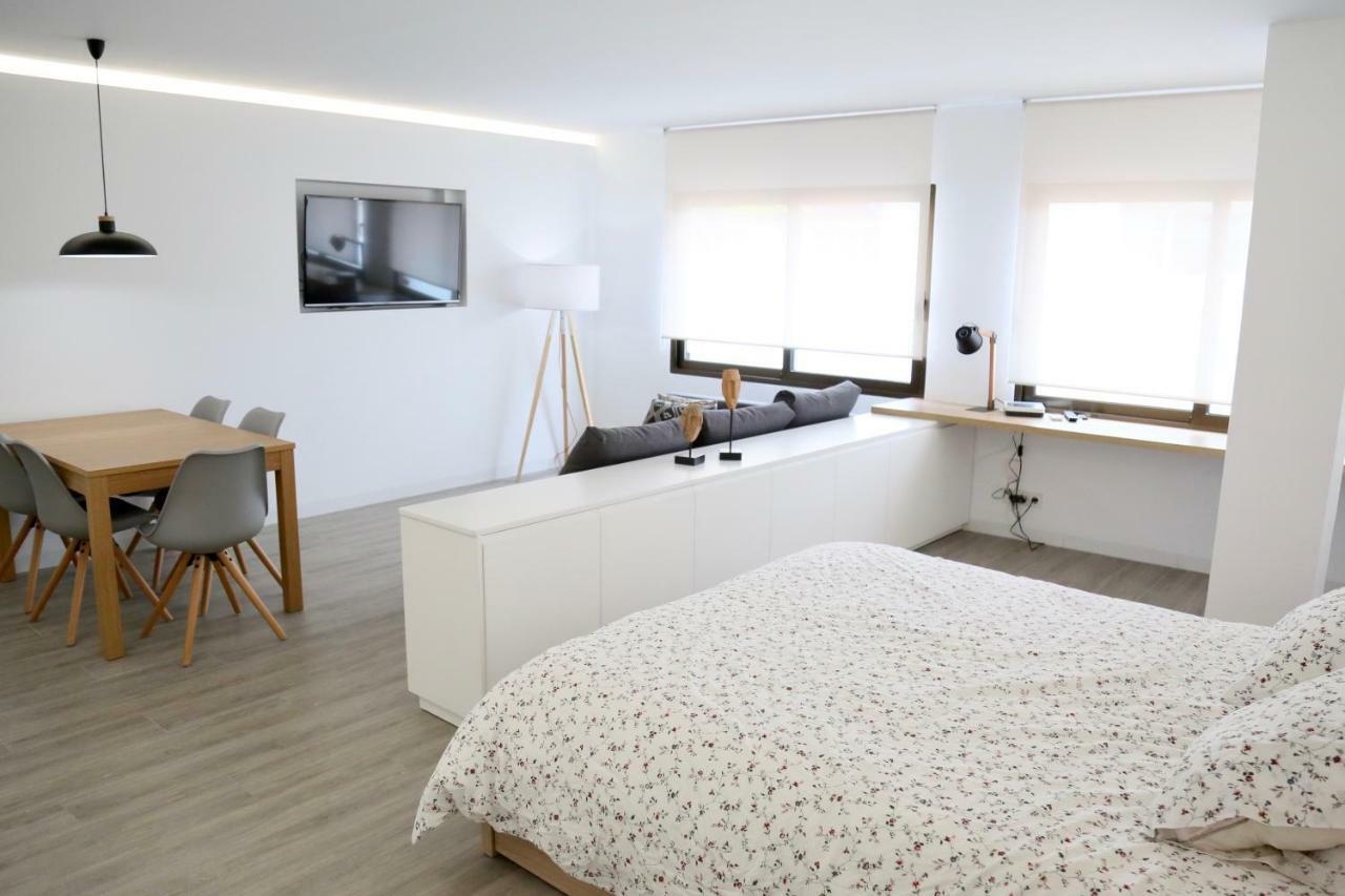 Appartement Austria 4 à Valence Extérieur photo